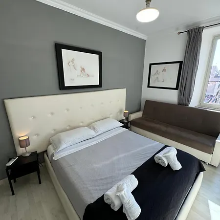 A Fontana Apartment Rome